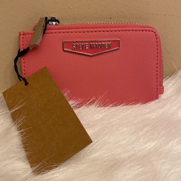 NWT Steve Madden Raspberry (bslim) Mini Wallet - Picture 1 of 6